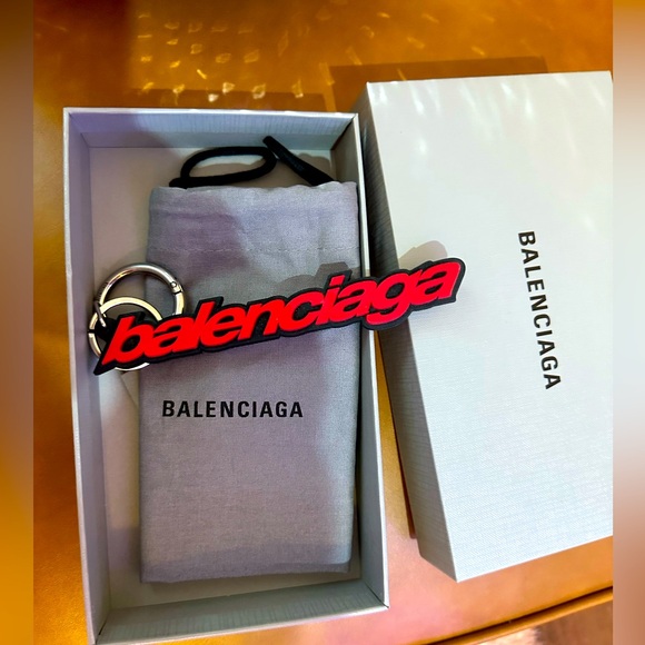 Balenciaga keychain - Picture 1 of 1